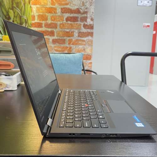 Lenovo ThinkPad X1 Carbon (Gen 4) (Core i5 / 14" 全高清 / Win 11 / 永久 Offic...
