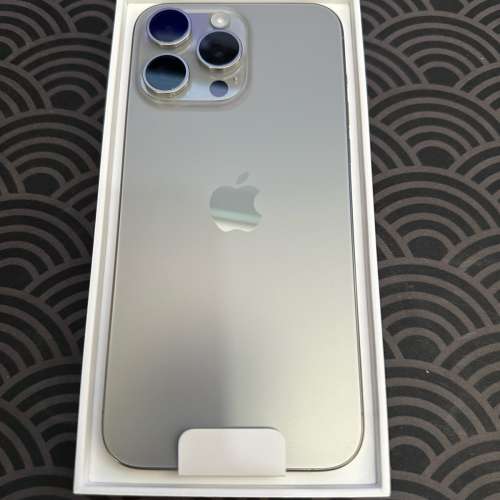 99.99新 iphone 15 pro max 256 原色