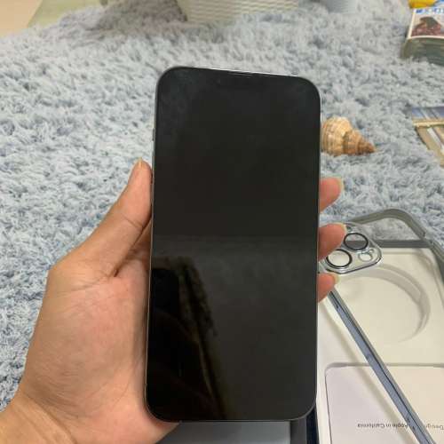 港版 Apple iPhone 13 Pro Max 128G 天峰藍色6.7寸大螢幕，功能全部正常運作，已貼...
