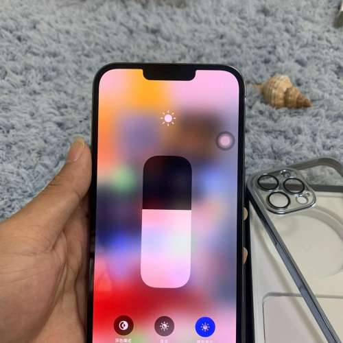 港版 Apple iPhone 13 Pro Max 128G 天峰藍色6.7寸大螢幕，功能全部正常運作，已貼...