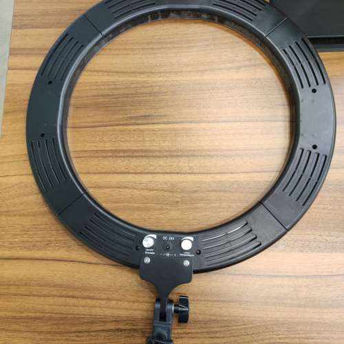直播燈, 大圈直徑19"（近48cm）LED補光燈