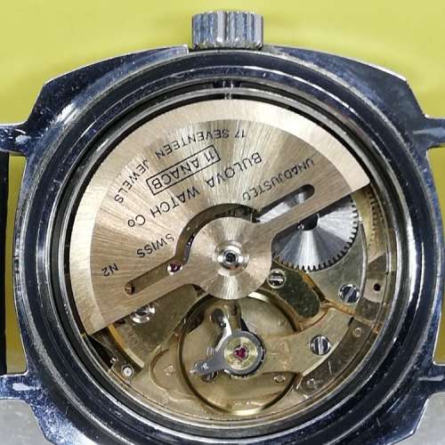Vintage Bulova 自動機械腕錶.