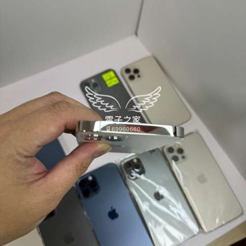 (極少完美，白色12pro 港行)Apple Iphone 12 pro 白/黑/藍/金   128 256 512 gb