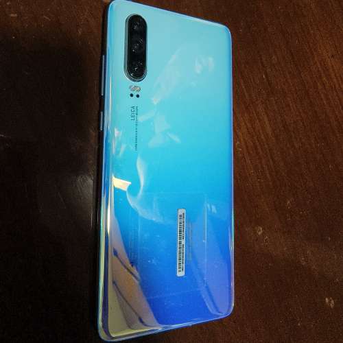 HUAWEI P30