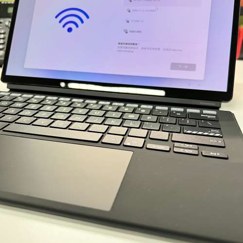 90% 新 Asus Slate 13 OLED laptop (有指紋有DOLBY VISION同DOLBY ATMOS）