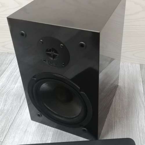 美國牌子nht 1c喇叭一個平售$250