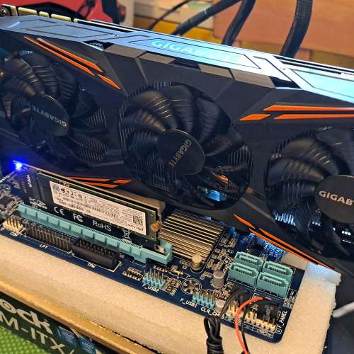 出售Gigabyte Gtx1080 8g顯卡