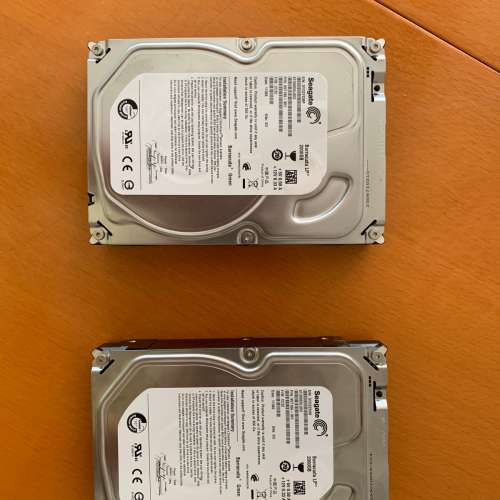 Segate 2TB harddisk x 2