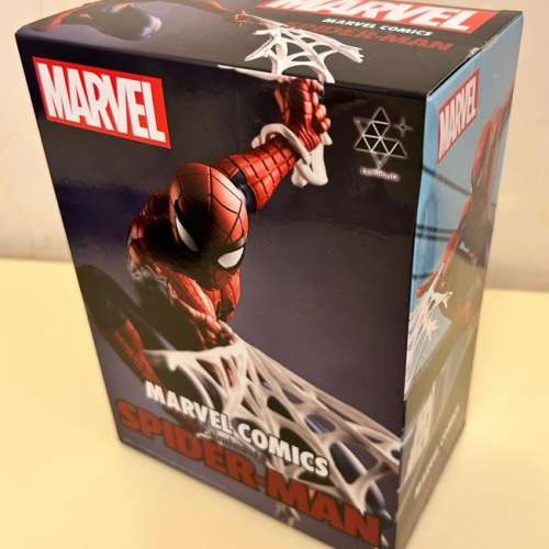 全新日版 MARVEL COMICS SPIDER-MAN FIGURE