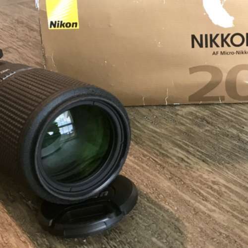 Nikon 200／4 micro AF D 200mm F／ 4 微距