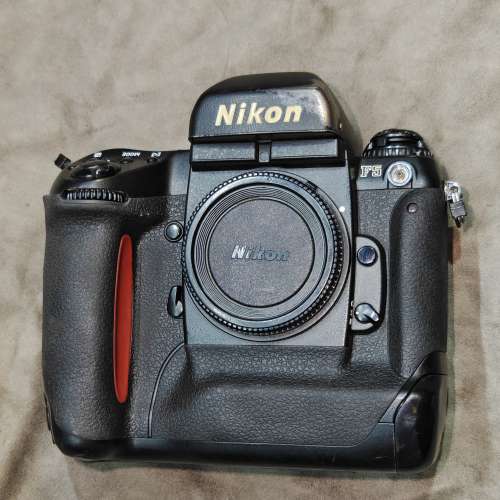 Nikon F5 film camera