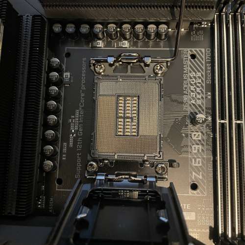 Gigabyte 技嘉 Z690 Aorus Master DDR5 E-ATX 10GbE LAN M.2 x5 Intel CPU 底板