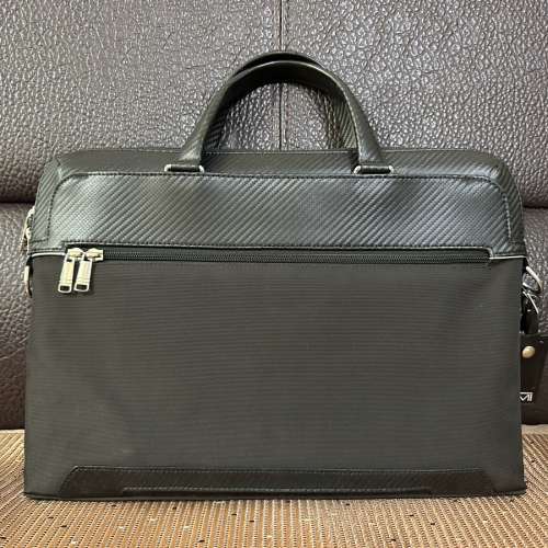 Tumi 公事包