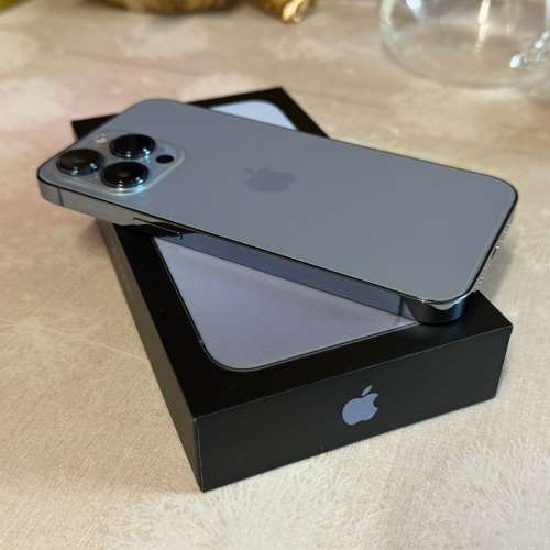 港版 iPhone 13 Pro 256GB 藍色 有盒 (90%電池健康)