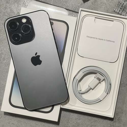 iPhone 14 pro black 256gb 連盒連充電線，無花無崩