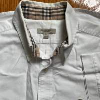 Burberry M size 白色恤衫，70%新，領位有少少黃，自己係出面改咗修腰，所以著出嚟...