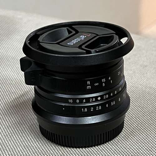 Fujifilm XE3 + 18-55mm + 7artisans 25mm f1.8