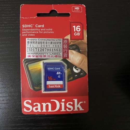 SanDisk 16GB SDHC Card