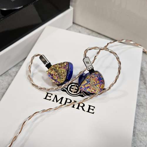 Empire Ears Valkyrie MK2 LE 香港特別版