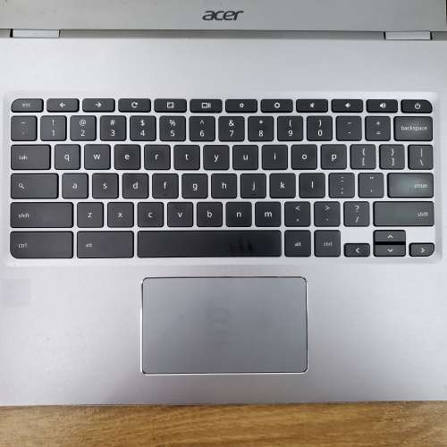 金屬機身 Acer Chromebook 13, Intel i3-8130U, 8+32GB, 二個 USBC port 壞左一個, ...
