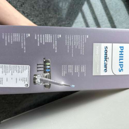 Philips sonicare electronic toothbrush 9500 Diamond Clean Smart new