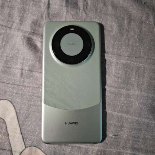 Huawei mate 60 pro 12+512gb