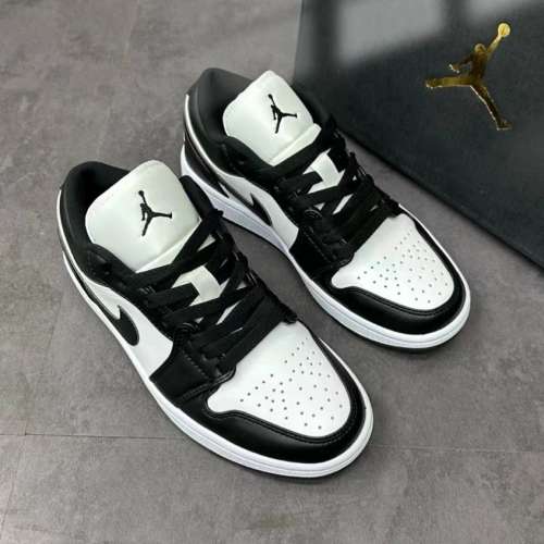 Jordan Air Jordan 1“Panda”熊貓 男女款黑白
