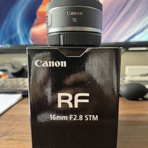 99% New Canon RF 16mm F2.8 STM (水貨有盒有單 , 23年7月買)