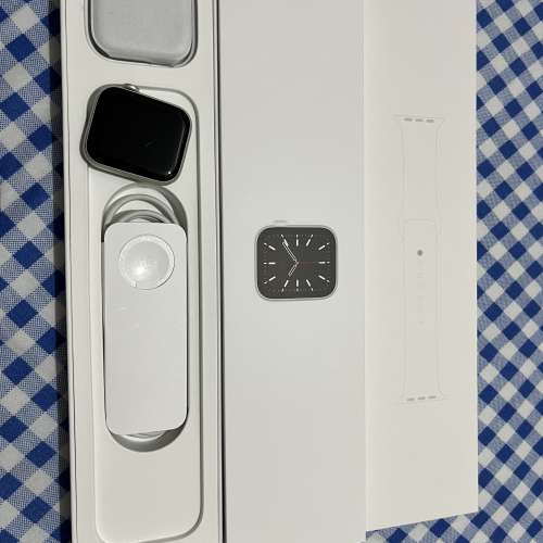 新淨少用apple watch s6 44mm LTE+GPS 全套有盒