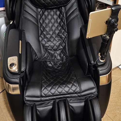 OGAWA 語音按摩椅