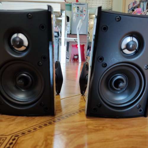 Definitely technology pro monitor 600 speaker 喇叭連掛牆架1對