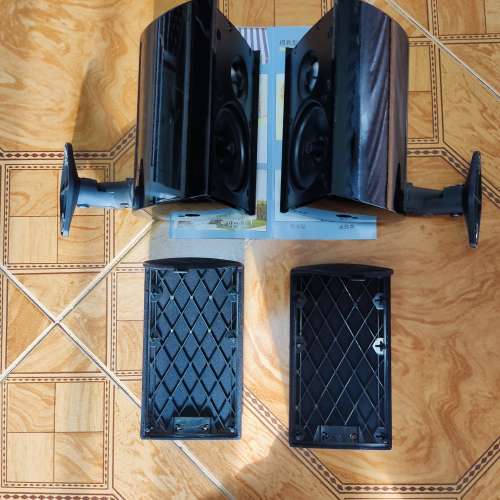 Definitely technology pro monitor 600 speaker 喇叭連掛牆架1對