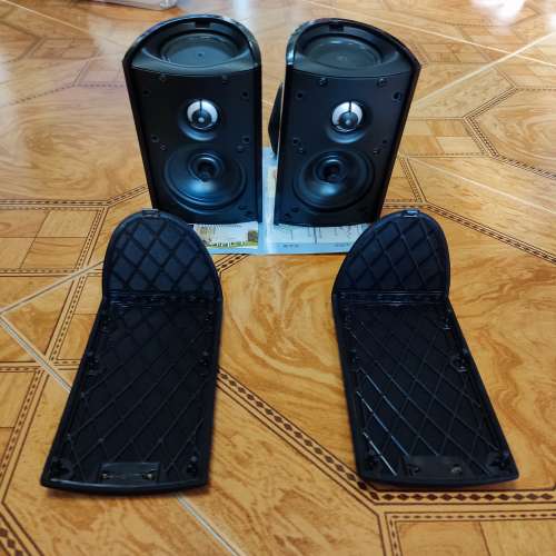 Definitely technology pro monitor 600 speaker 喇叭連掛牆架1對