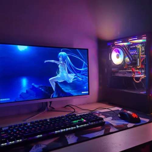 [水冷RGB幻變燈系列】 i7 第9代 RGB電競高階電腦遊戲主機，頂配16G 記憶體，Radeon...