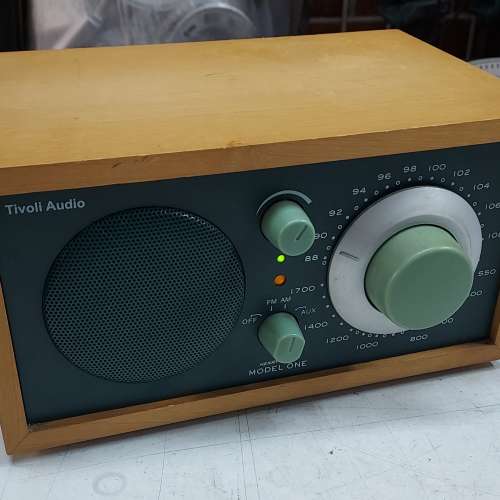 Tivoli Audio Model One 收音機