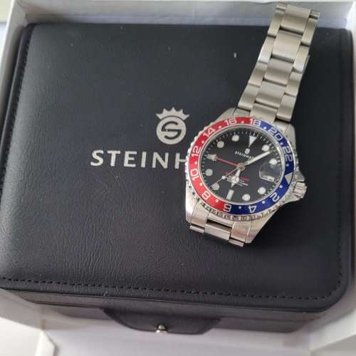 Steinhart 39mm 103-1061 blue-red錶