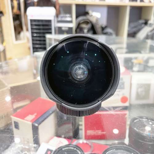 Nikon AF Fisheye Nikkor 10.5mm F/2.8 G ED