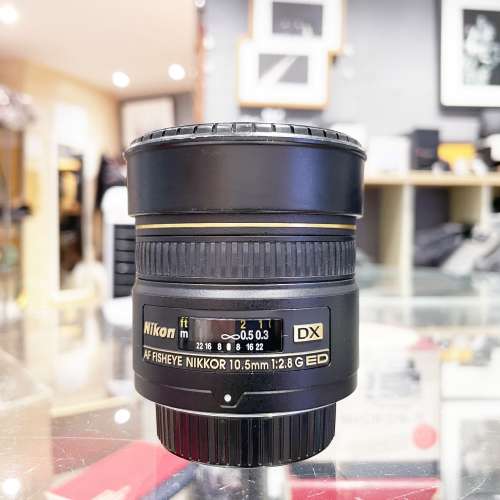 Nikon AF Fisheye Nikkor 10.5mm F/2.8 G ED