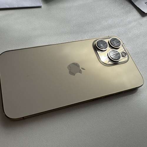 iPhone 13pro 256gb 金色