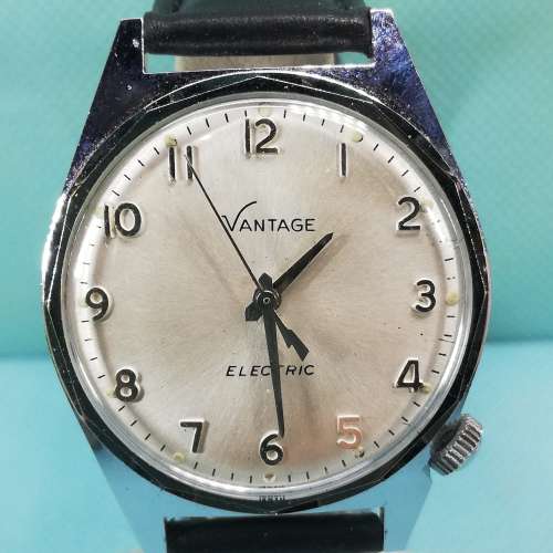 Vintage Vantage electric 機械電子錶