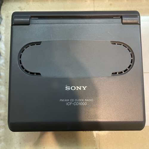 sony icf-cd1000 鬧鐘 radio discman walkman cd player 全正常，八成新
