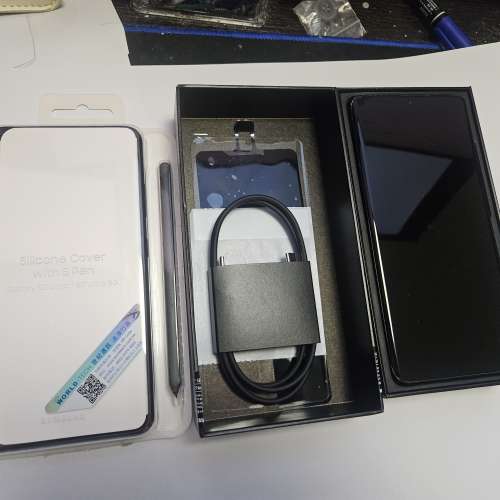 九成新 行貨Samsung S21 Ultra 黑色 5G 手機 SM-G998012+256GB連原裝SPEN及CASE