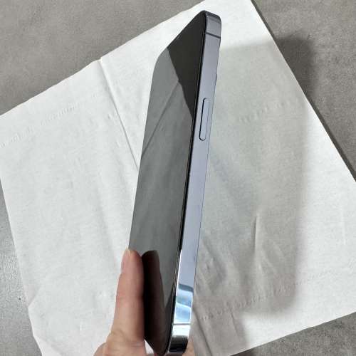 IPhone13pro 256GB 天峰藍色$4500