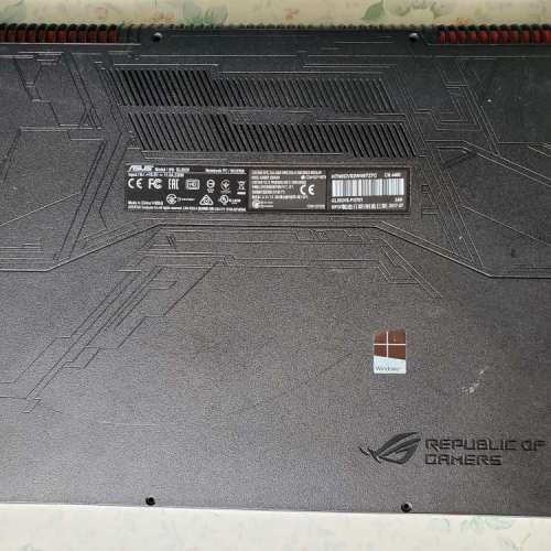 ASUS ROG Strix GL502V Gaming Notebook (壞電, 壞KB), 15",i7-7700HQ,GTX1070,16RAM