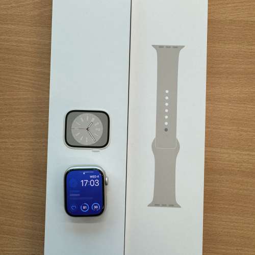 Apple Watch Series 8 45mm GPS 星光色 有AppleCare保養到25/9/2024