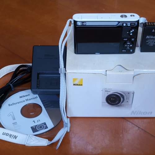 Nikon1 J1 Body