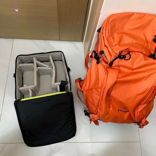 F-stop 相機背囊 (Lotus-32l)橙色 連f-stop medium shallow內膽  新舊如圖 有使用痕跡