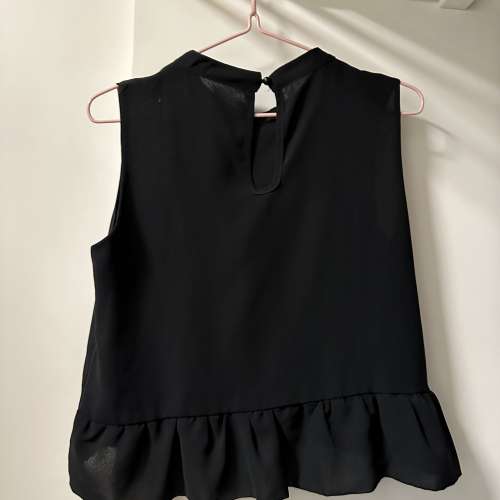 雪紡背心 Free size  Length: 前長44 後長50cm