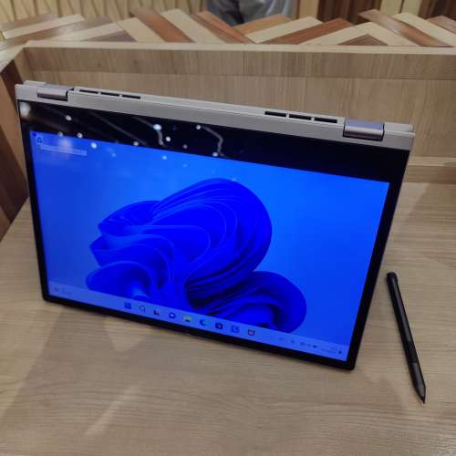 Lenovo IdeaPad C340 2-in-1 i7-10510u/8g/512g/Mx230/touch screen 連筆 全新電池