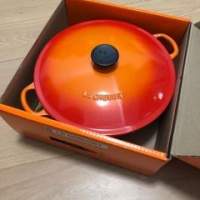 全新 Le Creuset 琺瑯鑄鐵深鍋 32cm 橙色